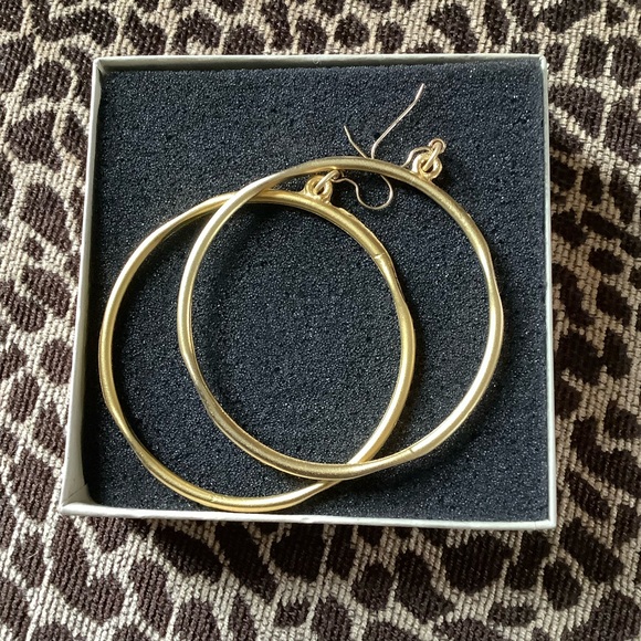 Boho Gold Hammered Hoop Earrings - Picture 6 of 6